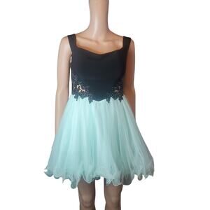 Blondie Nites Black Mint Tulle Party Dress Junior Size 5 Rhinestone HOCO FLAW